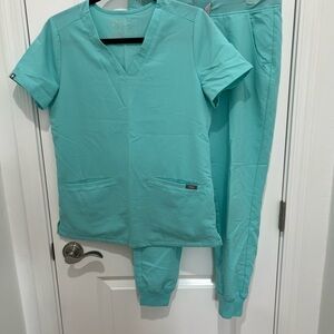 Figs Turquoise Aqua Zamora Jogger Scrub Set